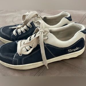 Simple Casual Sneakers